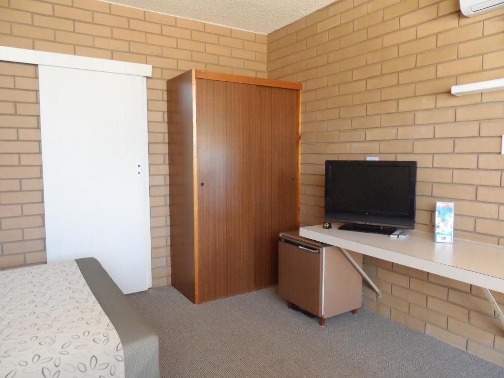 Mount Wycheproof Motor Inn Room photo